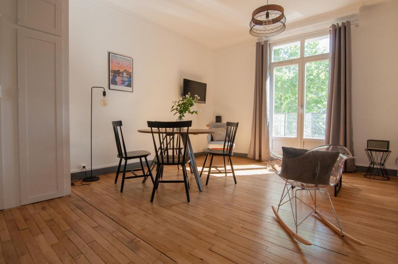 Bel Appartement Tours Centre 2 Chambres, 6 Pers "Pied-A-Tours" 外观 照片